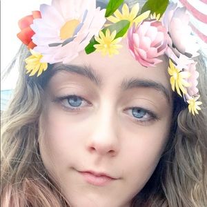 Meet your Posher, Avery